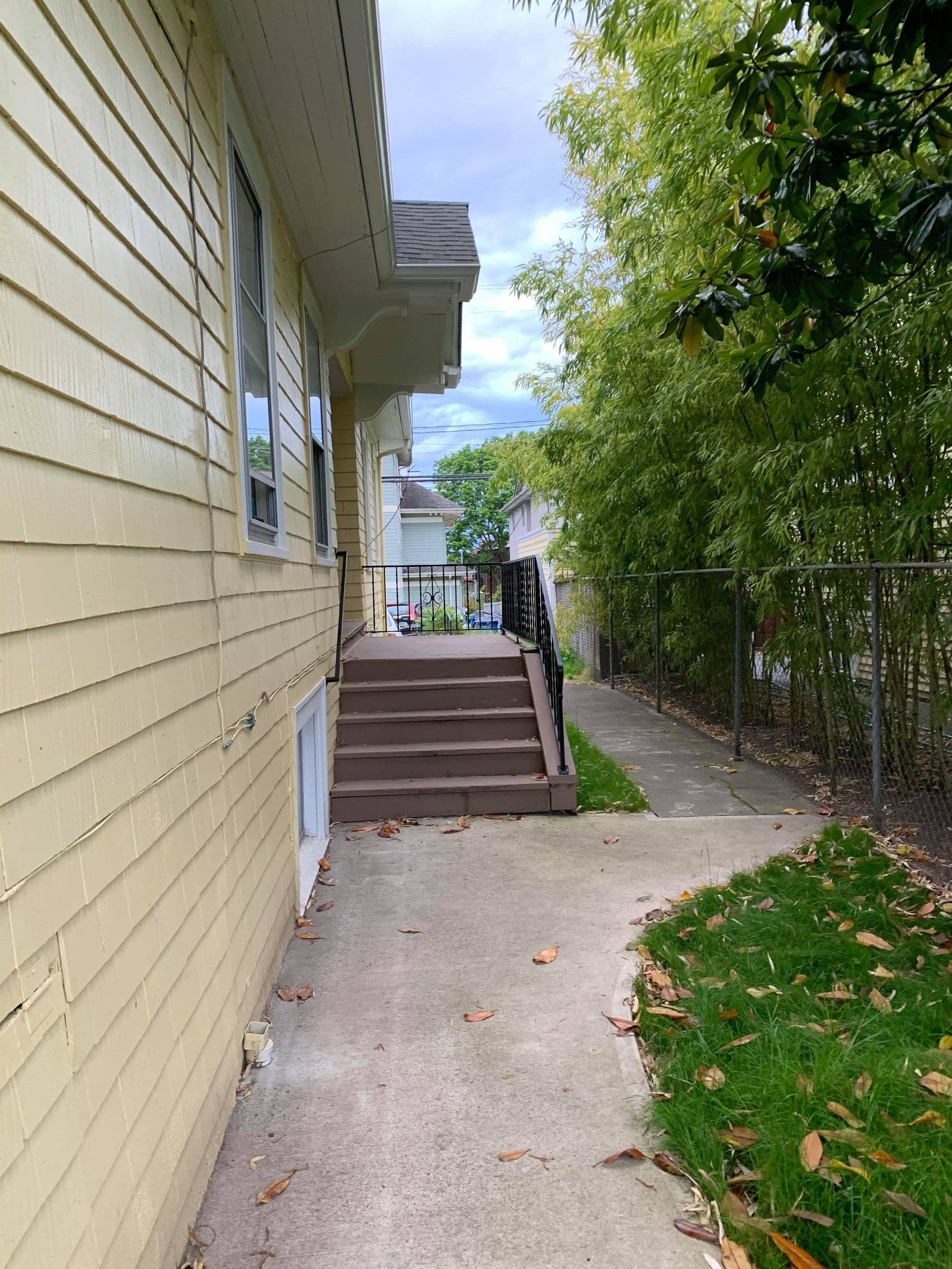 5251 16th Ave NE photo 3